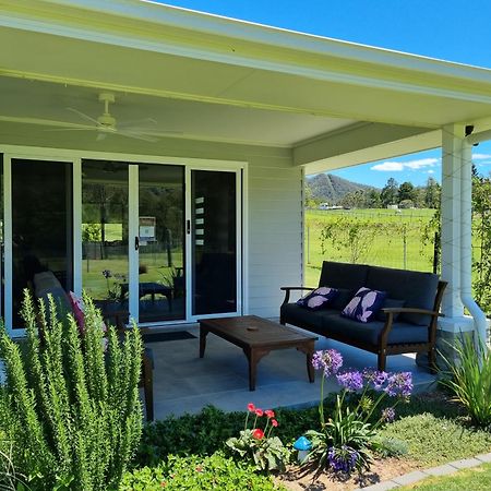 Fig Tree Farm B&B Highvale-Farmstay Near Brisbane! Ngoại thất bức ảnh
